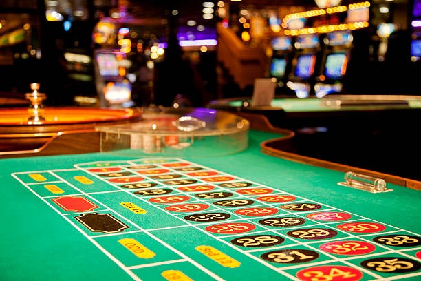 dita168 Live Tables and Slots on Home